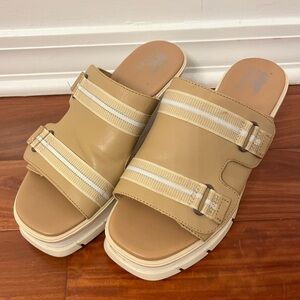 Sorel Joanie III Beige Women's Wedge Slide Sandals Sz 9